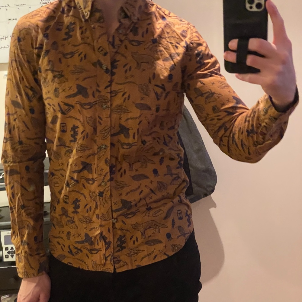 2 men’s button ups Brooklyn industries / Obey Propaganda Weed Paisley